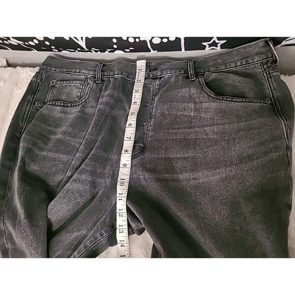 American Eagle Girlfriend Hi Rise Size 18 Jeans Reg Black Button fly stretch New - Picture 9 of 9